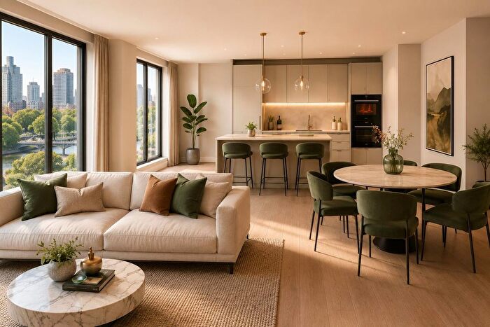 2 Bedroom Flat For Sale In Edgware Road, London, W2