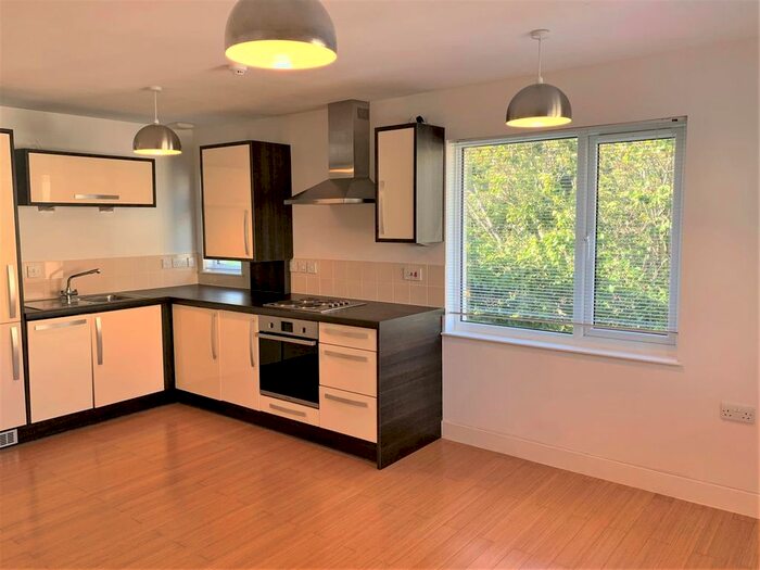 1 Bedroom Flat To Rent In Eaton Road, Hove, BN3