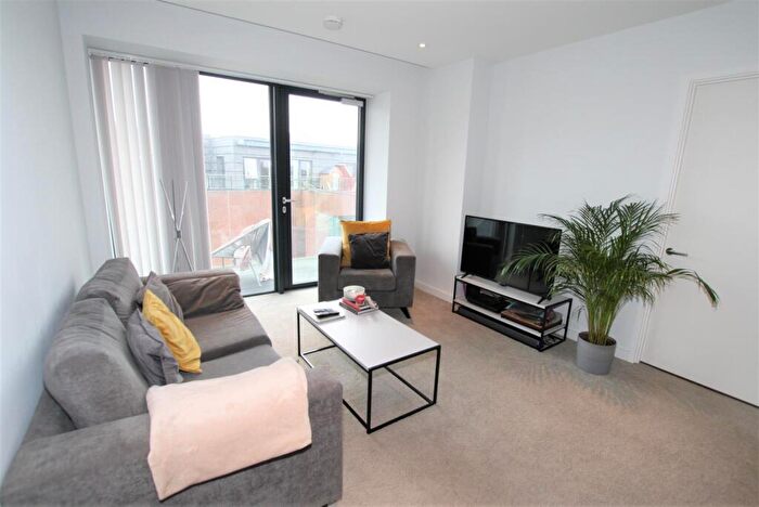 2 Bedroom Apartment For Sale In Local Blackfriars, M3