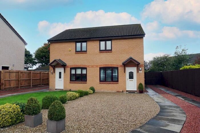 2 Bedroom Semi-Detached House For Sale In Hapton View, Strathaven ML10