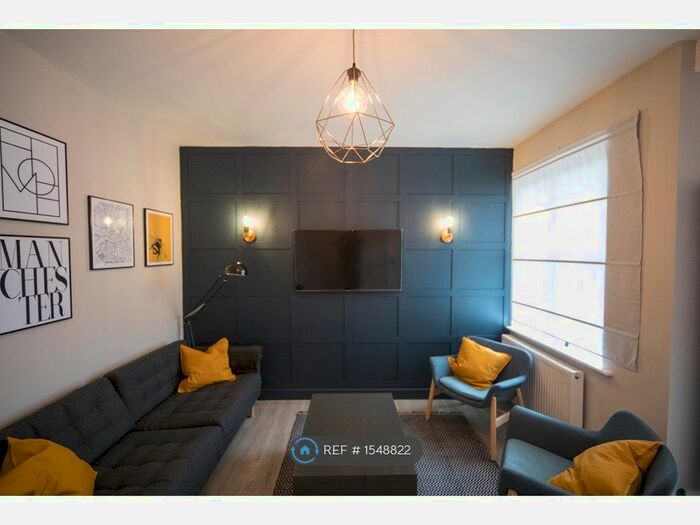 6 Bedroom Terraced House To Rent In Filey Road, Manchester, M14