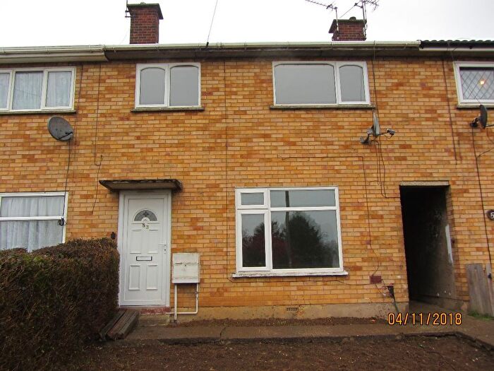 3 Bedroom Terraced House To Rent In Stornaway Road, Thurnby Lodge, LE5