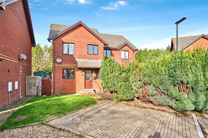 3 Bedroom Semi-Detached House For Sale In Lavender Glade, Ryde, Isle Of Wight, PO33