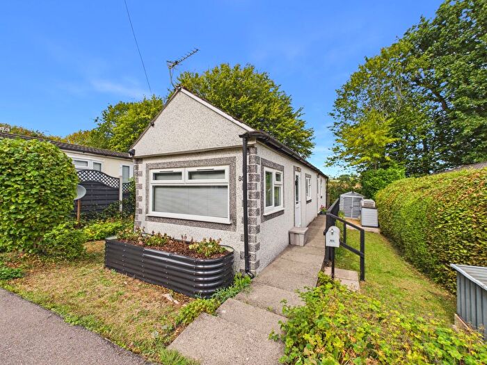 1 Bedroom Mobile/park Home For Sale In Old Sax Lane, Chartridge, Chesham, Buckinghamshire, HP5