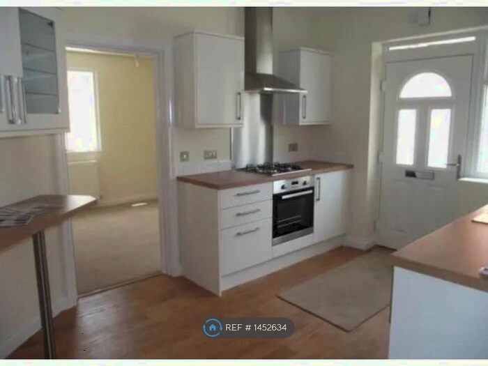 1 Bedroom Flat To Rent In South View Road, Sparrows Green, Wadhurst, TN5