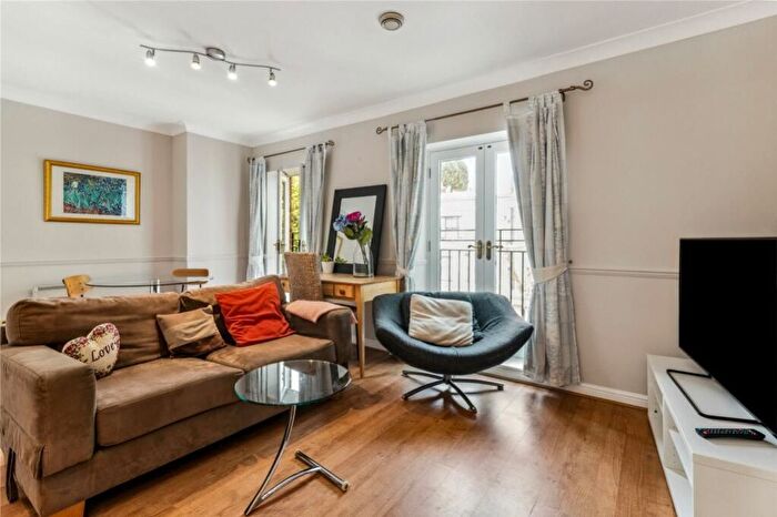 1 Bedroom Flat To Rent In Ibberton House, Russell Road, London, W14