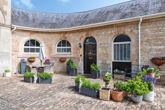 3 Bedroom House For Sale In Academy Drive, Corsham, SN13