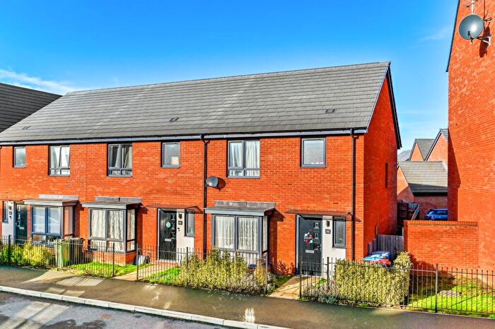 3 Bedroom Terraced House For Sale In Burney Drive, Glebe Farm, MK17