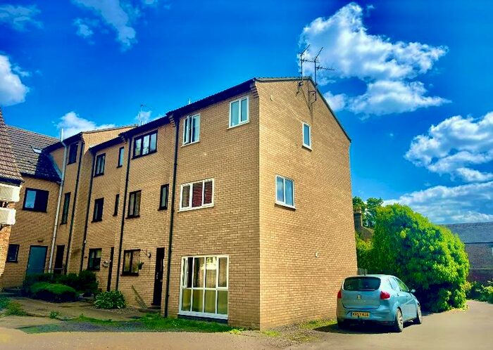 3 Bedroom House To Rent In Chapel Street, March, PE15