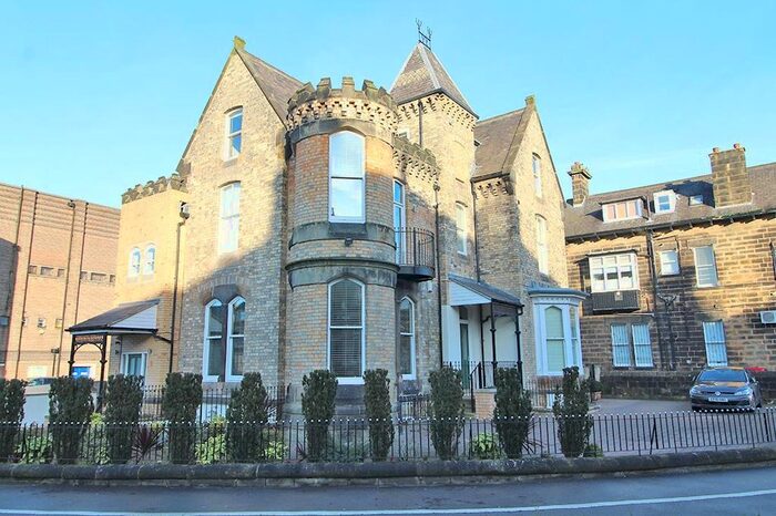2 Bedroom Flat To Rent In North Park Road, Harrogate, HG1