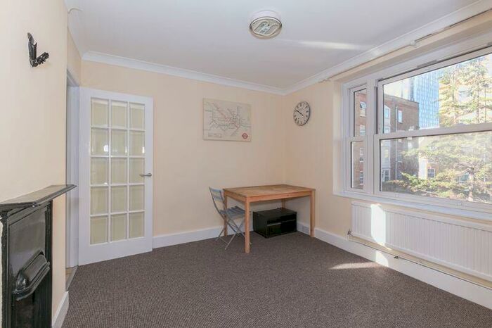 3 Bedroom Apartment To Rent In Jacobson House, Old Castle Street, London, E1