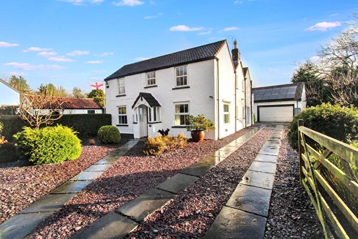 3 Bedroom Semi Detached House For Sale In Redwick Road, Pilning, Bristol, BS35