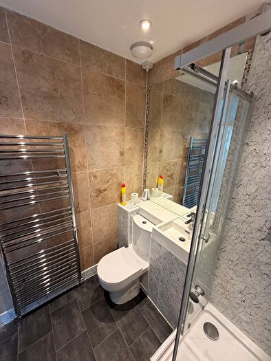 2 Bedroom Flat To Rent In London, E11