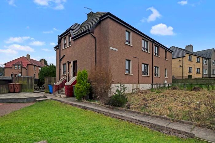 2 Bedroom Flat For Sale In Auldhill Crescent, Bridgend, Linlithgow, EH49