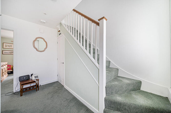 3 Bedroom Detached House For Sale In West End Road, Mortimer Common, Reading, Berkshire, RG7