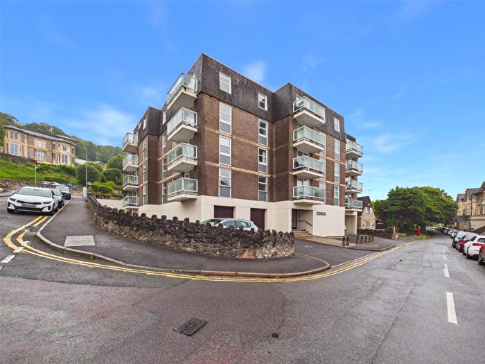 2 Bedroom Apartment For Sale In Shrubbery Avenue, Weston-super-Mare, North Somerset, BS23