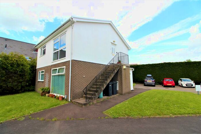 1 Bedroom Flat To Rent In Blandon Way, Whitchurch, Cardiff, CF14