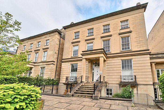 2 Bedroom Apartment To Rent In Kings Road, Reading, Berkshire, RG1