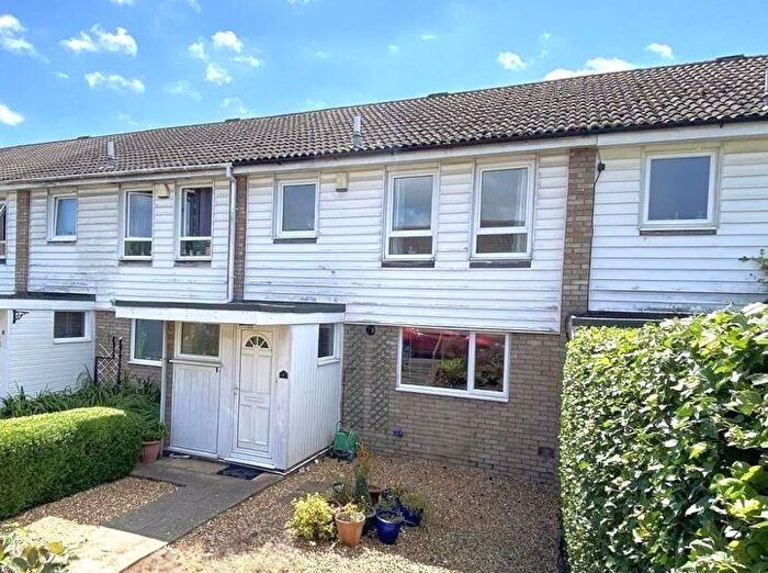 3 Bedroom Terraced House For Sale In Rushburn, Wooburn Green, HP10