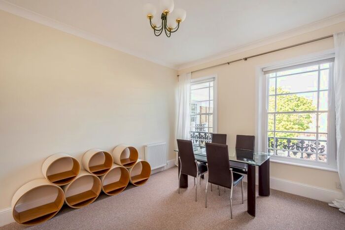 1 Bedroom Flat To Rent In Milner Square, London, N1