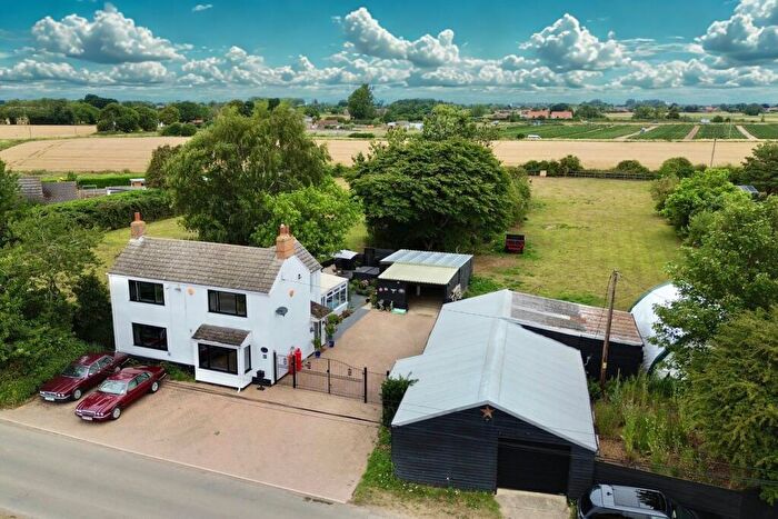 3 Bedroom Detached House For Sale In Hay Green Road South, Terrington St Clement, King's Lynn, PE34