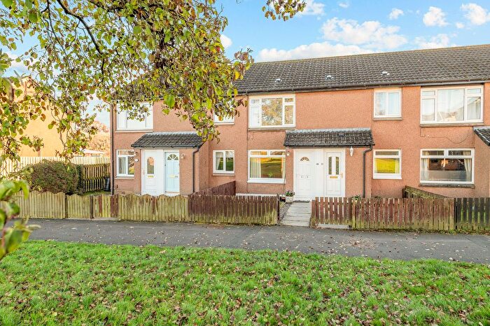 2 Bedroom Flat For Sale In Elgin Drive, Stirling, FK7