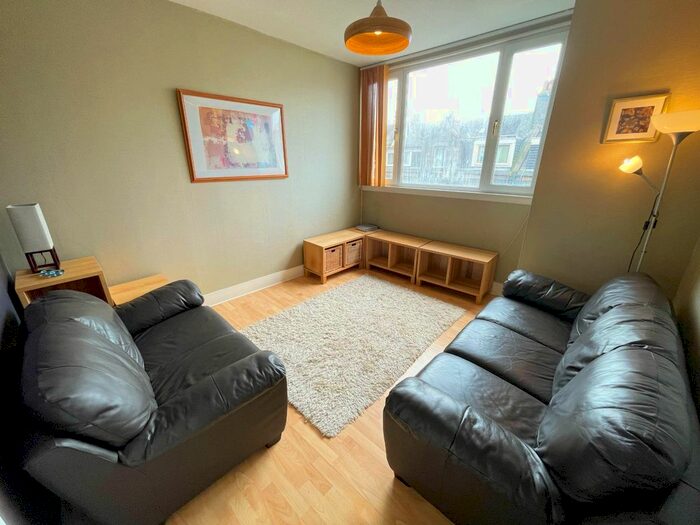 1 Bedroom Flat To Rent In Northfield Place, Aberdeen, AB25