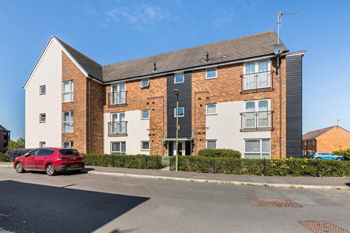 1 Bedroom Apartment For Sale In Jackdaw Road, Didcot, OX11