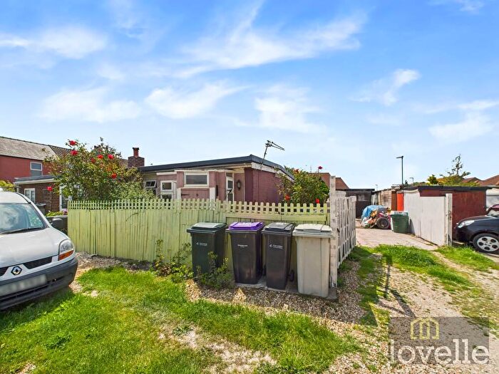 1 Bedroom Semi-Detached Bungalow For Sale In Ivel Close, Mablethorpe, LN12