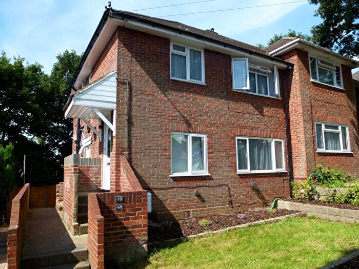 2 Bedroom Flat To Rent In Witts Hill, Southampton, SO18