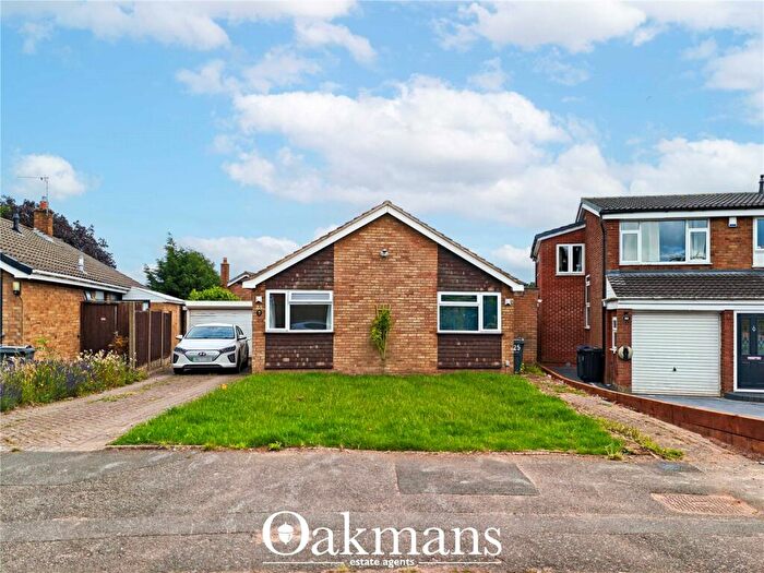 3 Bedroom Parking For Sale In Minley Avenue, Harborne, Birmingham, West Midlands, B17