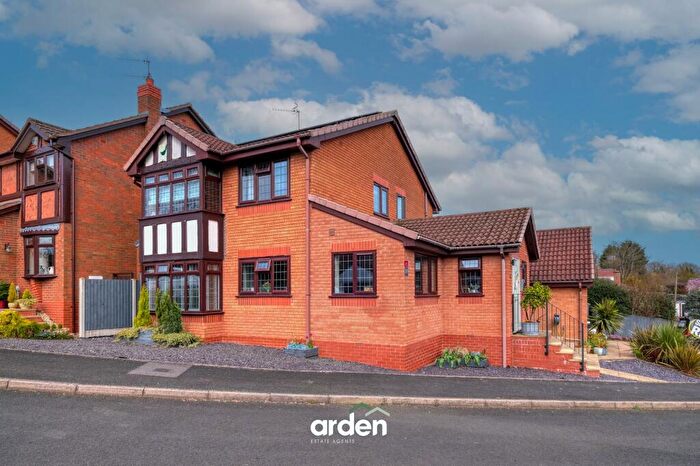 4 Bedroom Detached House For Sale In Churchstone Close, Catshill, B61