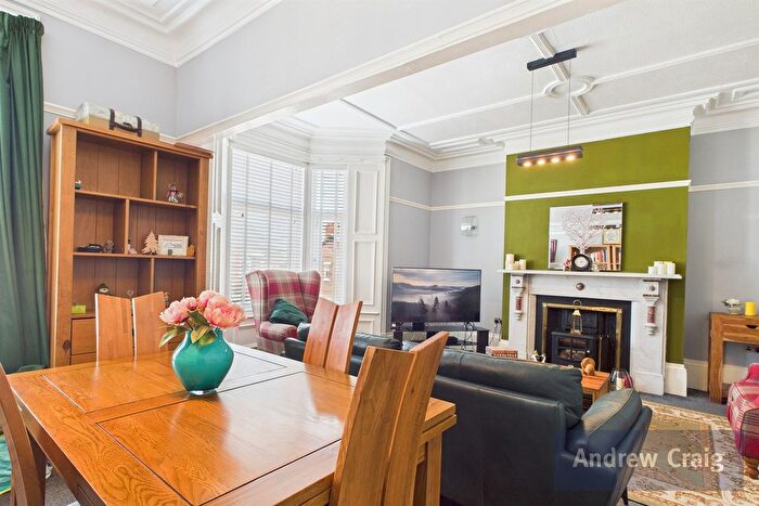 2 Bedroom Maisonette For Sale In Mowbray Road, South Shields, NE33