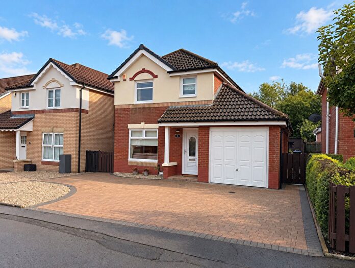 3 Bedroom Detached House For Sale In Holmes Park View, Kilmarnock, KA1