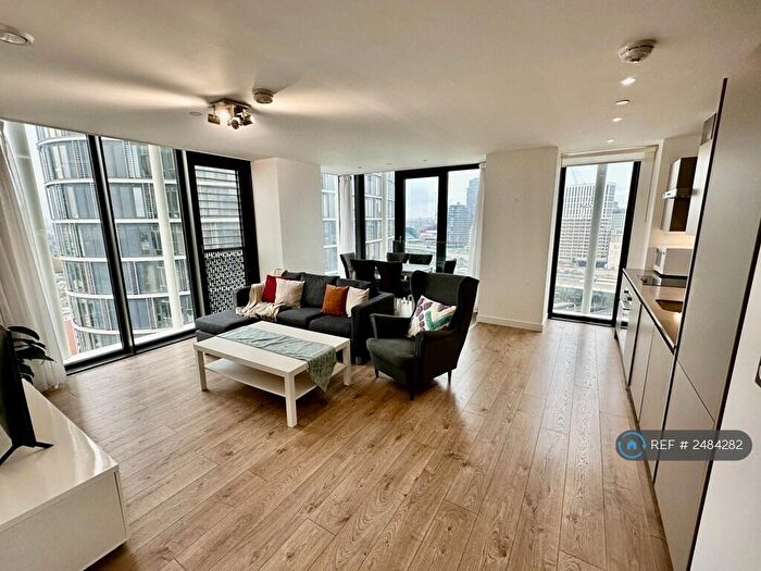 2 Bedroom Flat To Rent In Stratosphere Tower, London, E15