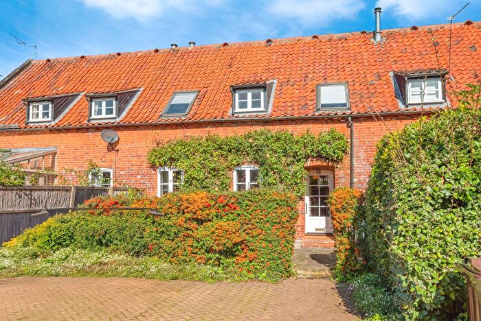 3 Bedroom Terraced House For Sale In The Maltings, Aylsham, Norwich, NR11