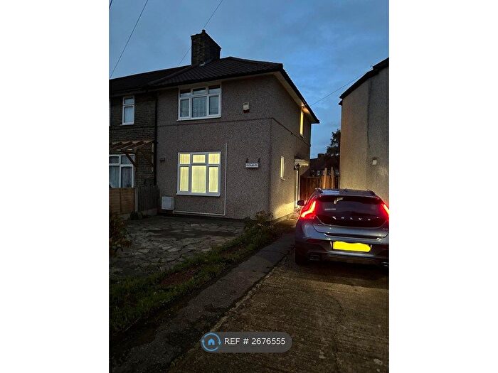 2 Bedroom End Terrace House To Rent In Chaplin Road, Dagenham, RM9