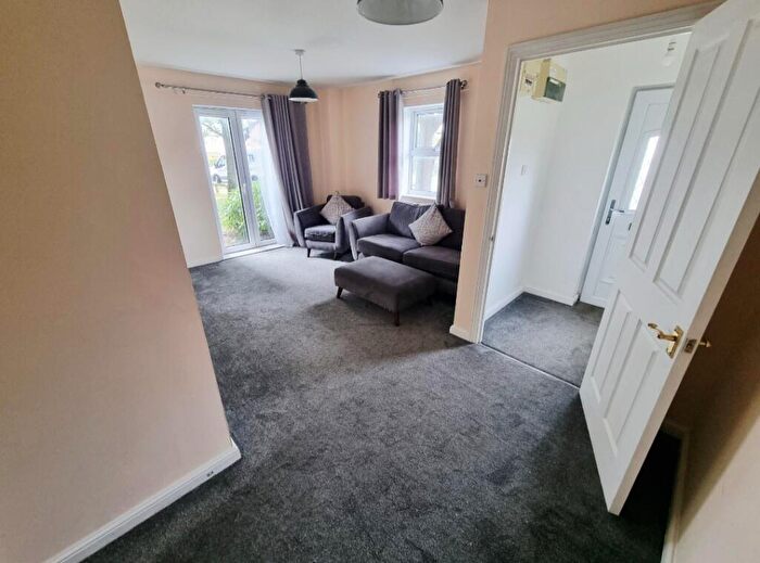 2 Bedroom Flat To Rent In Bedwell Crescent, Stevenage, SG1