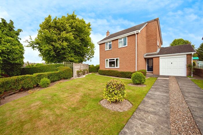 4 Bedroom Detached House For Sale In Haldane Close, Brierley, Barnsley, S72
