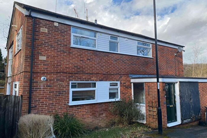 2 Bedroom Ground Maisonette For Sale In Ashurst Close, Kenley, Surrey, CR8