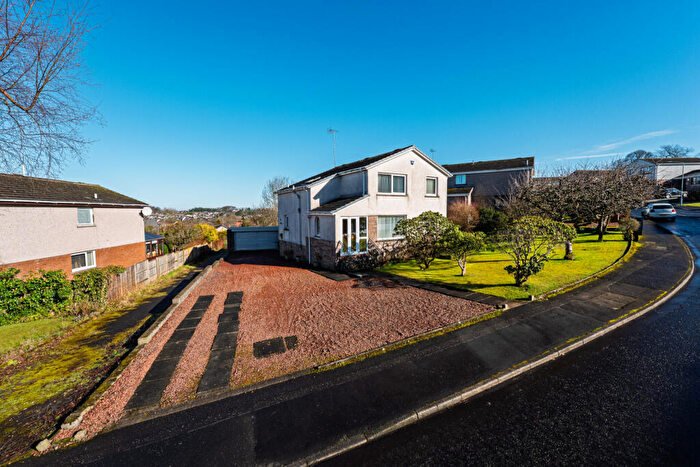 4 Bedroom Detached House For Sale In Meadowhill, Newton Mearns, G77