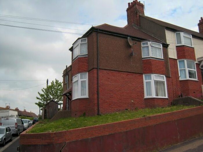 2 Bedroom Flat To Rent In Ladysmith Road, Brighton, BN2