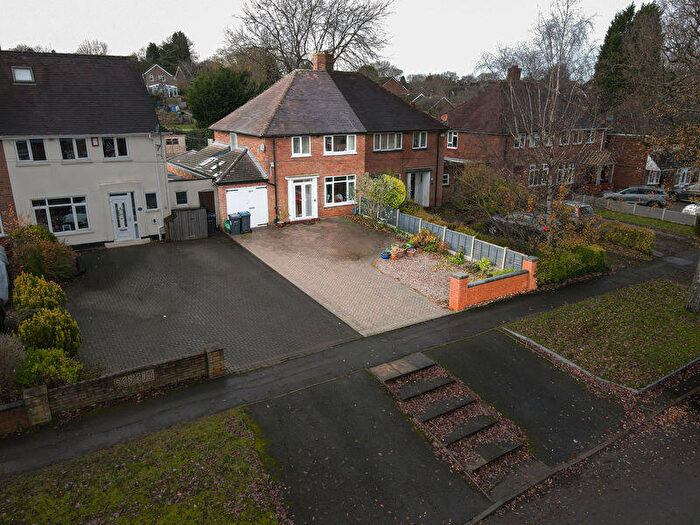 3 Bedroom Semi-Detached House For Sale In Clarence Road, Four Oaks, Sutton Coldfield, B74