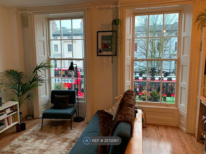 1 Bedroom Flat To Rent In Queens Road, London, SE15