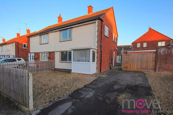 3 Bedroom Semi-Detached House To Rent In Laxton Road, Cheltenham, GL51
