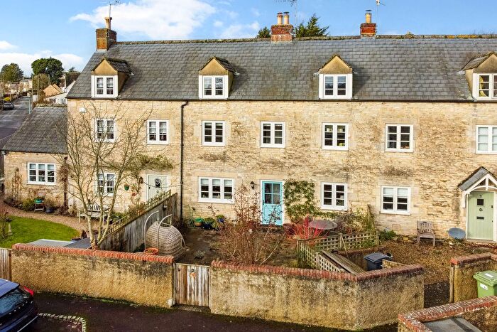 3 Bedroom Mews For Sale In Stratton Mill, Cirencester, GL7