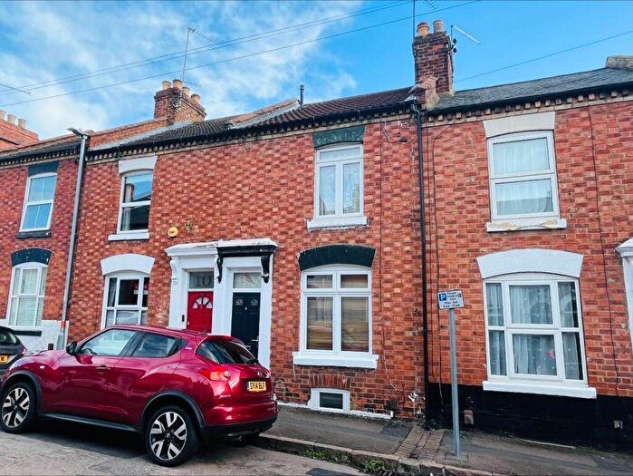 2 Bedroom Terraced House For Sale In Spencer Road, The Mounts, Northampton, NN1