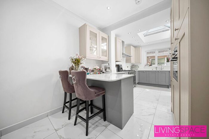 6 Bedroom Terraced House To Rent In Harringay Road, London, N15