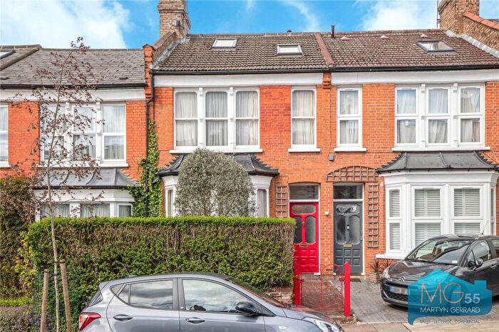 4 Bedroom House To Rent In Clifton Road, Finchley, London, N3