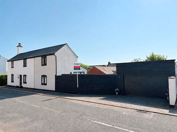 3 Bedroom Detached House For Sale In Dover Street, Kibworth Beauchamp, LE8